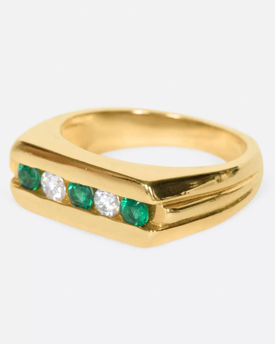 Vintage>Love Adorned Vintage Alternating Emerald & Diamond Ring