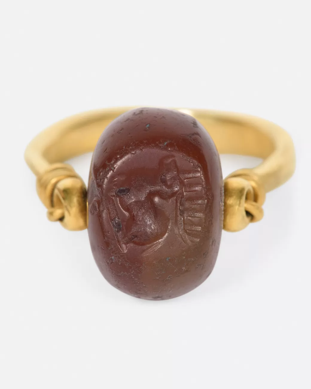 Vintage>VINTAGE Carnelian Stag Flip Ring