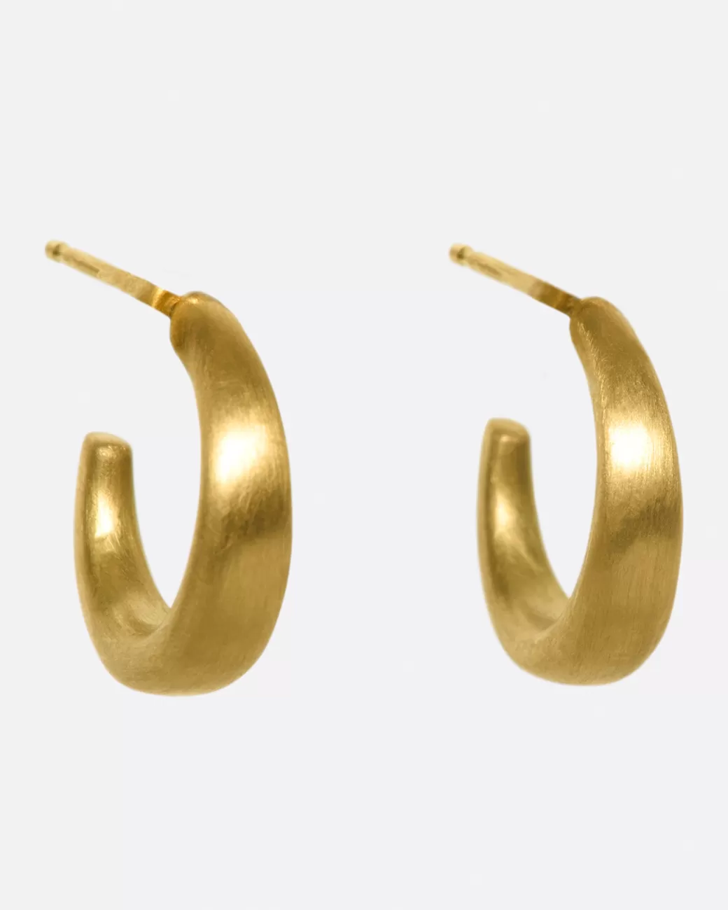 Contemporary>MARIAN MAURER City Huggie Hoops