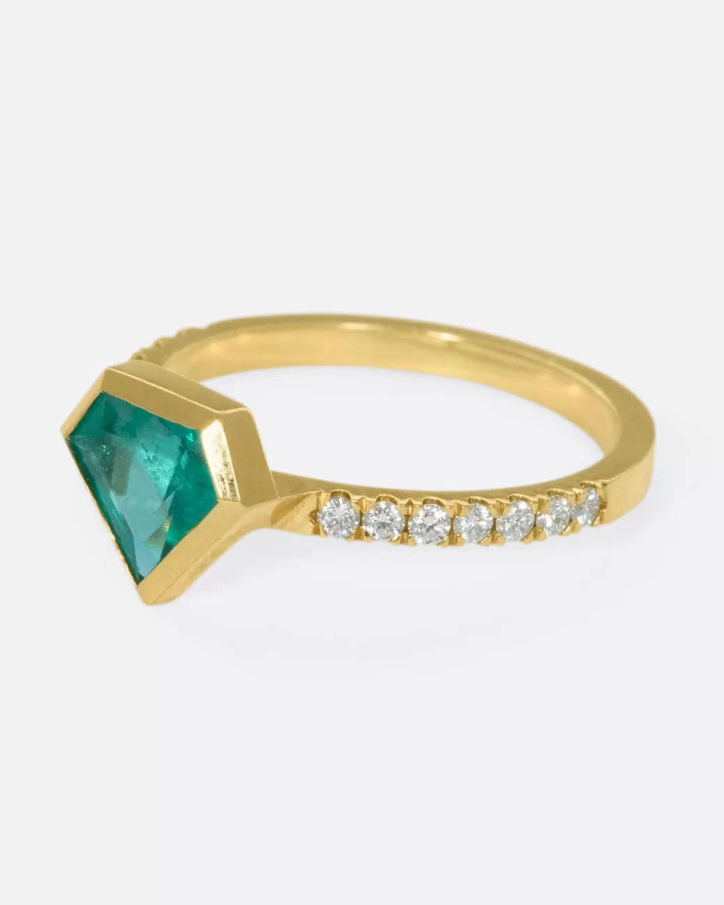 Contemporary>Era Emld Mosaic Stacking Ring