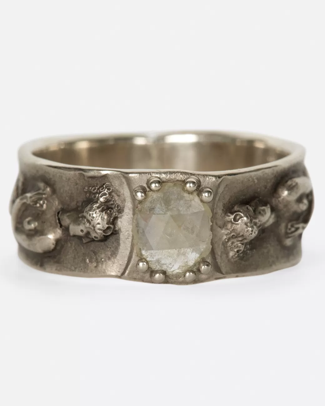 Contemporary>HOCERAT Figural Diamond Band