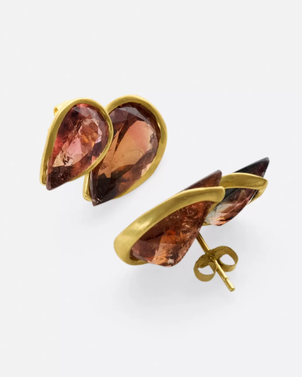 Contemporary>KIKA ALVARENGA Fire Earrings