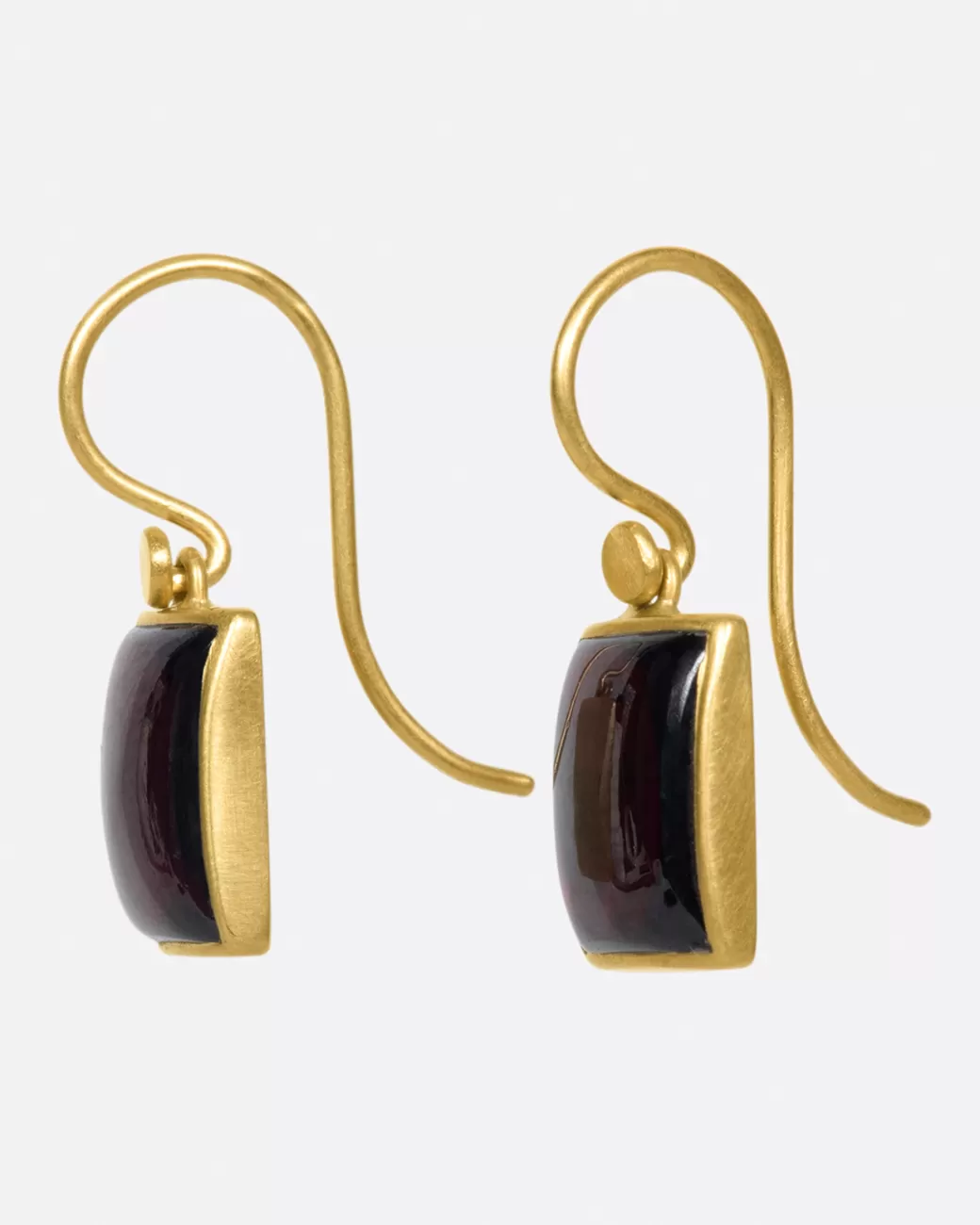 Contemporary>LOLA BROOKS Garnet Cabochon Earrings