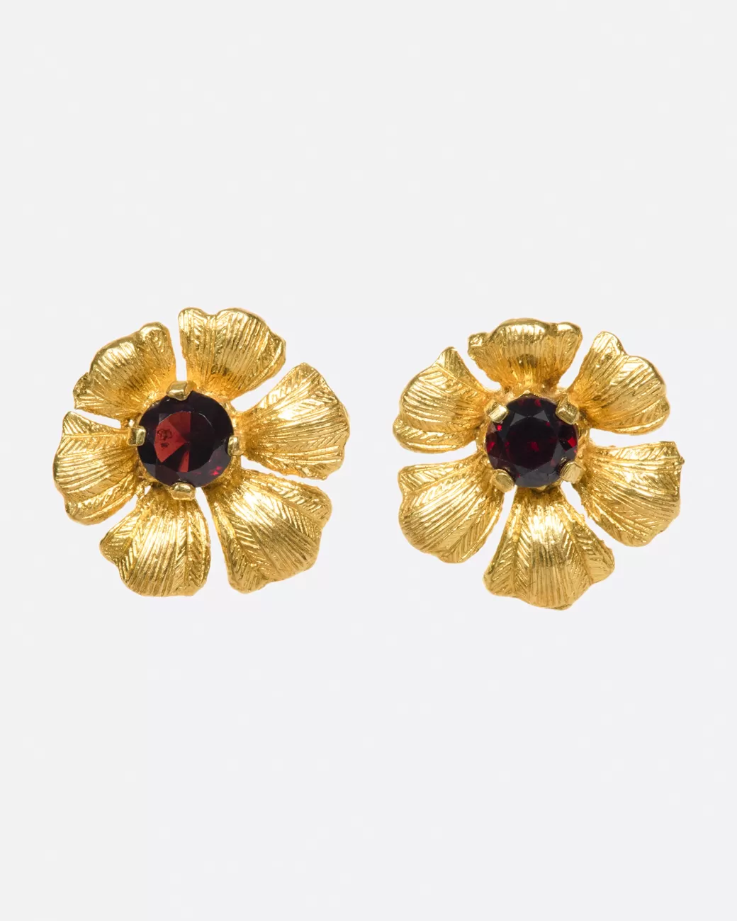 Vintage>Love Adorned Vintage Garnet Flower Studs