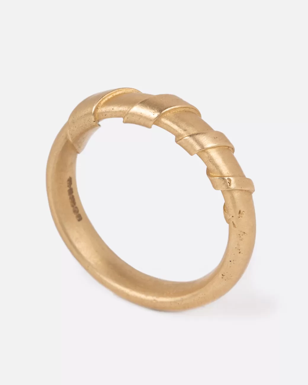 Contemporary>FRASER HAMILTON Gold Wrapped Band