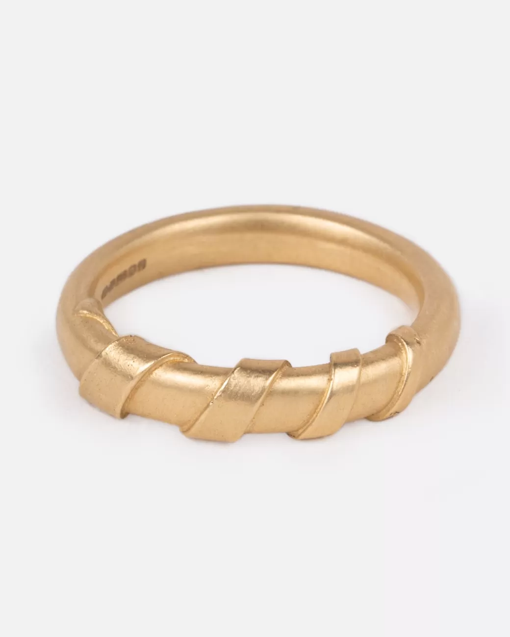 Contemporary>FRASER HAMILTON Gold Wrapped Band