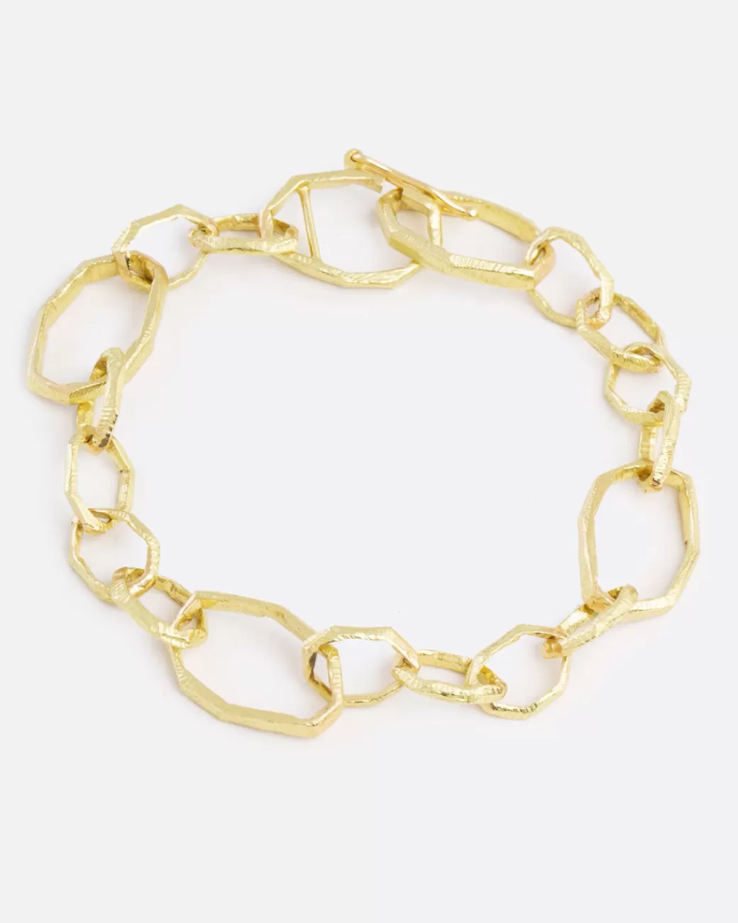 Contemporary>PAGE SARGISSON Hand Carved Link Bracelet