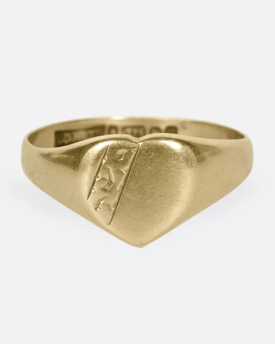 Vintage>Love Adorned Vintage Heart Signet Ring