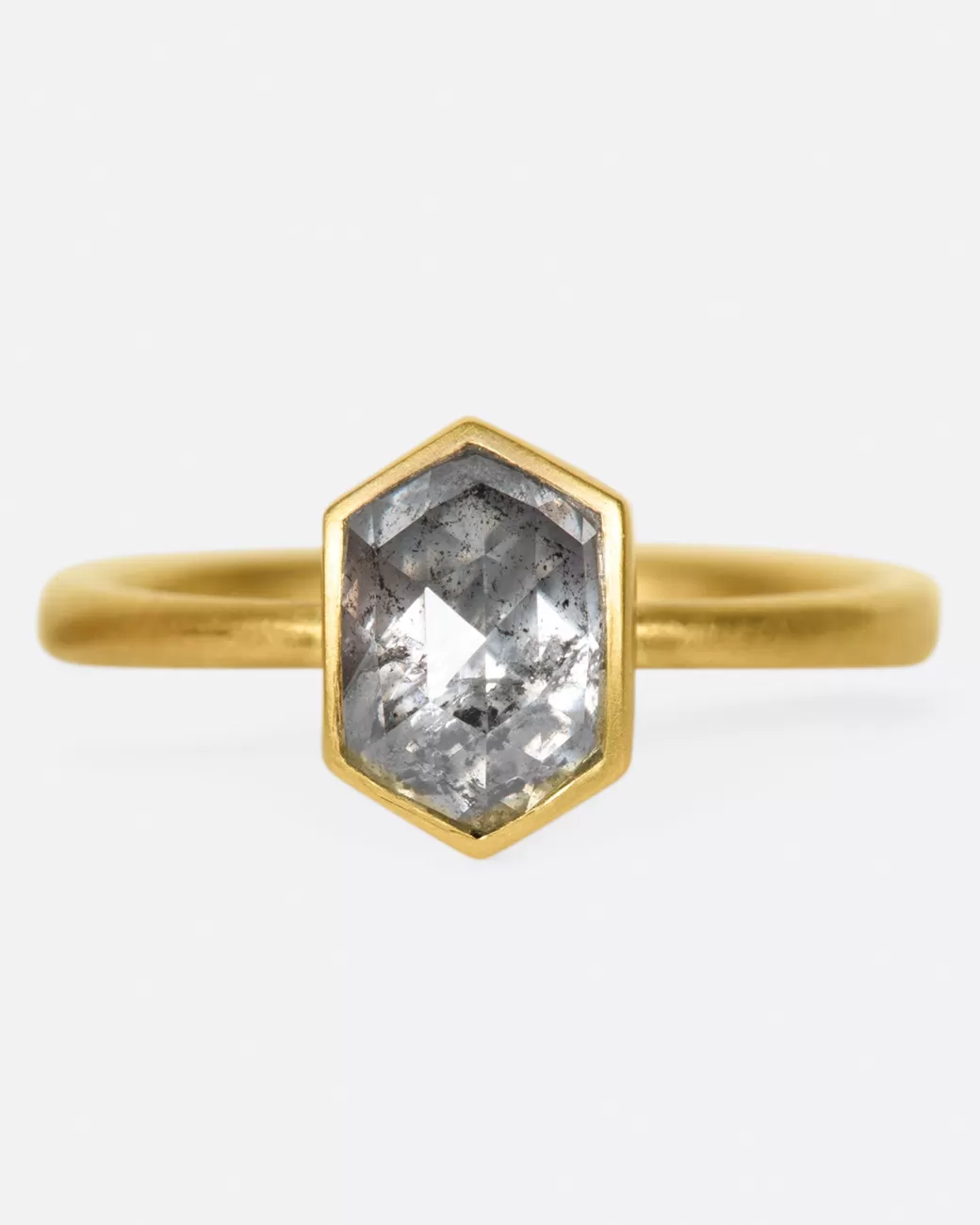 Contemporary>LOLA BROOKS Icy Hexagonal Diamond Ring