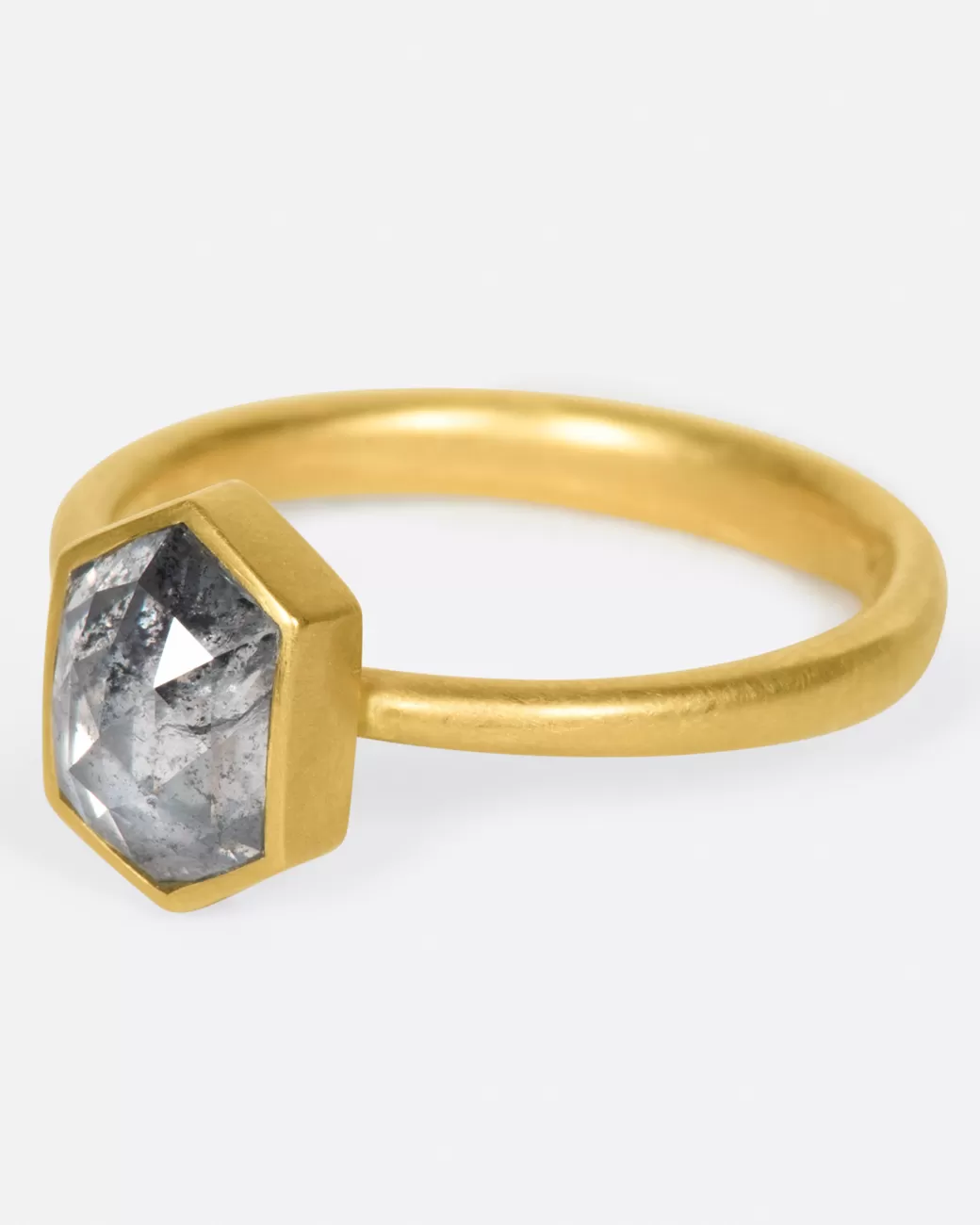 Contemporary>LOLA BROOKS Icy Hexagonal Diamond Ring