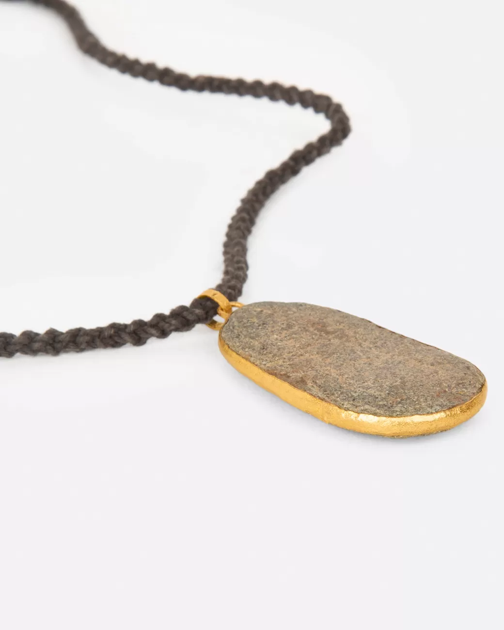 Contemporary>LOU ZELDIS Large Gold Wrapped Pebble Pendant Necklace