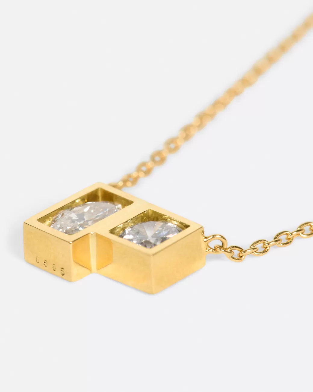 Contemporary>JANUKA Mixed Cut Diamond Position Necklace