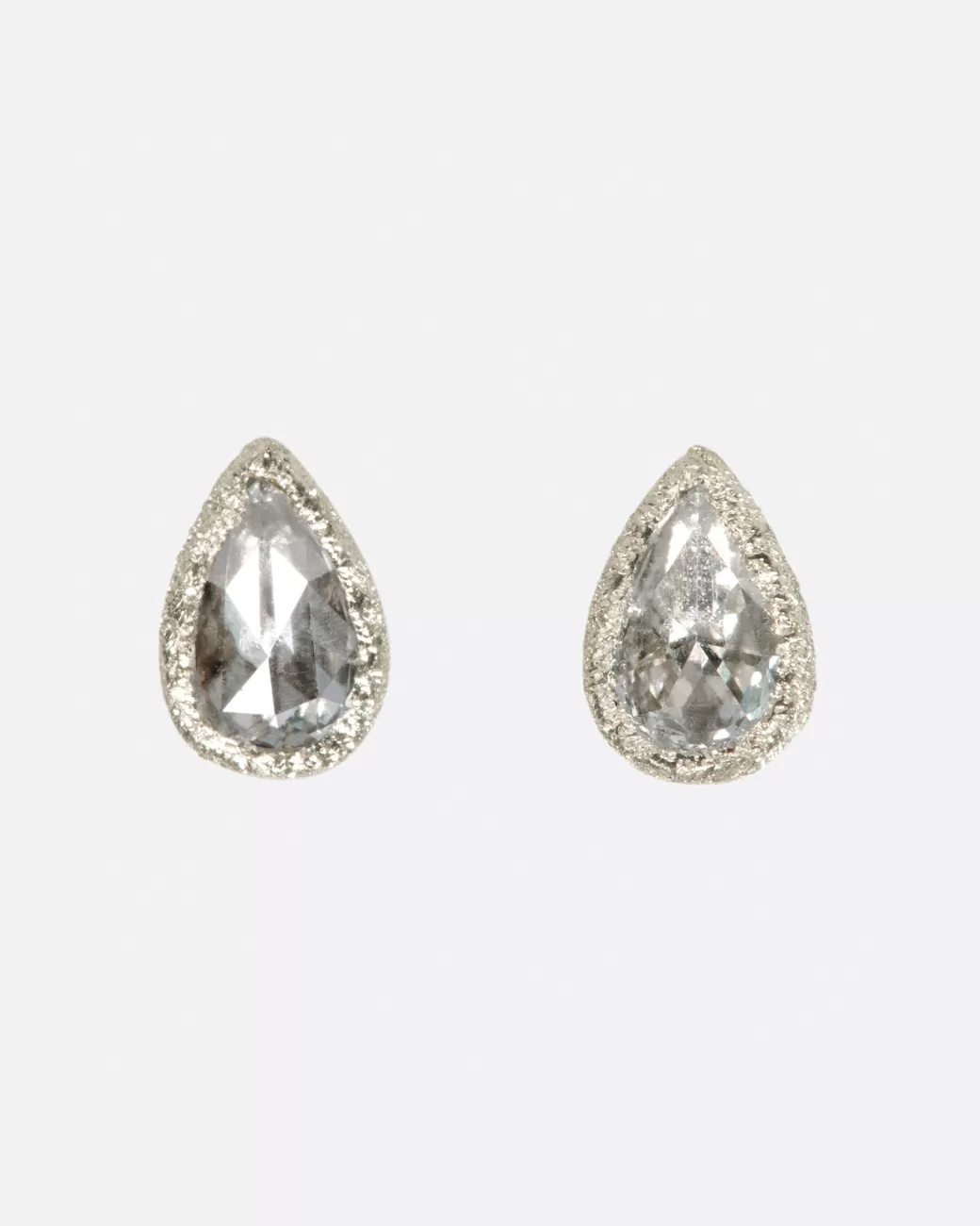 Contemporary>TODD POWNELL Pear Shaped Diamond Studs