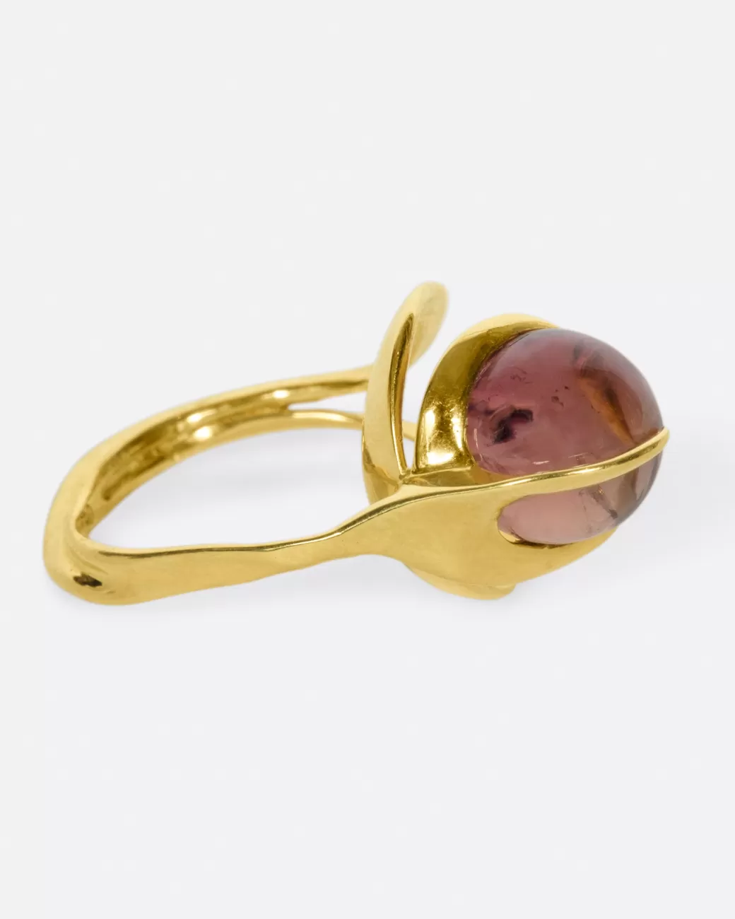 Contemporary>KIKA ALVARENGA Pink Tourmaline Concha Ring