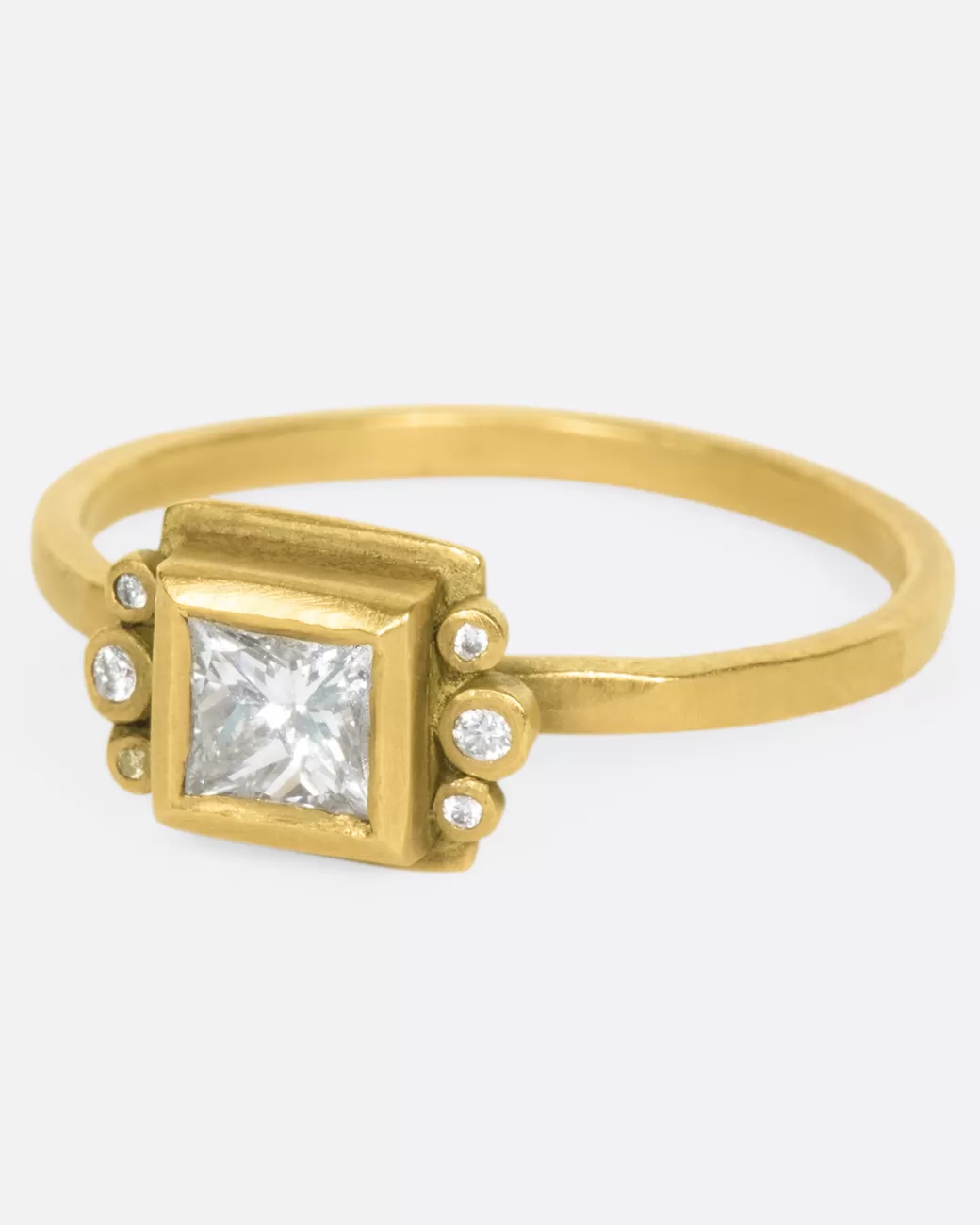 Contemporary>ANANDA KHALSA Princess Cut Diamond Ring