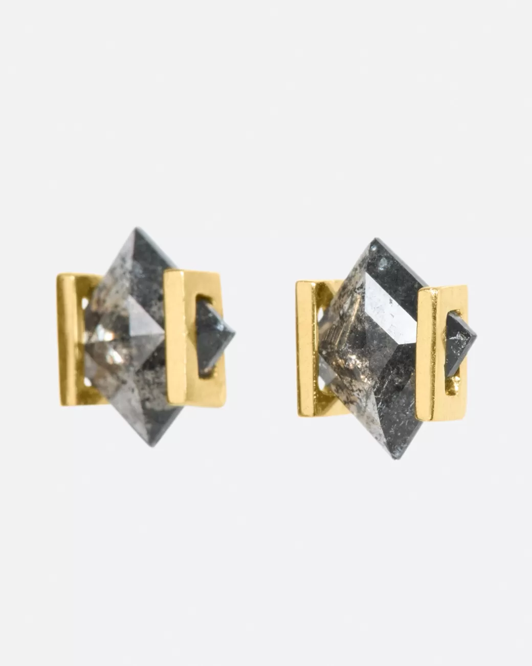 Contemporary>JANUKA Salt & Pepper Diamond Band Earrings