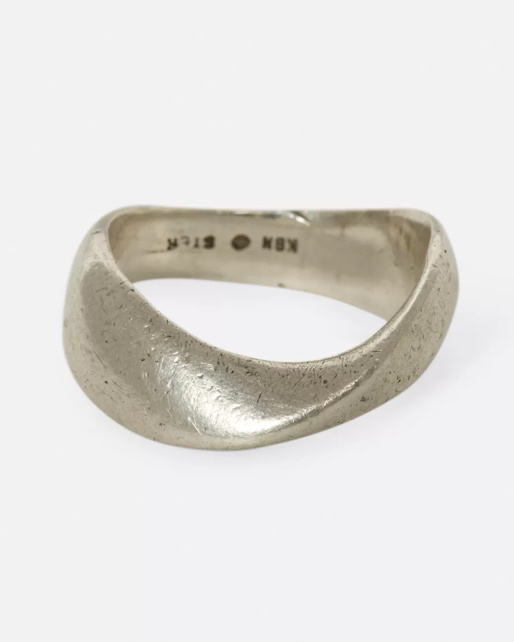 Vintage>Love Adorned Vintage Single Twist Ring